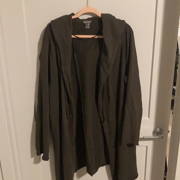 Divided robe - Picture 2 of 4